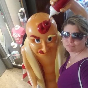 Meet your Posher, Kel